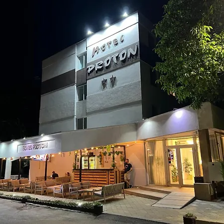 Proton Ξενοδοχείο 2*